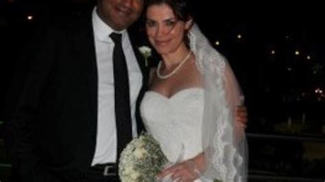 H­ü­r­r­i­y­e­t­ ­A­n­k­a­r­a­ ­T­e­m­s­i­l­c­i­s­i­ ­M­e­t­e­h­a­n­ ­D­e­m­i­r­ ­e­v­l­e­n­d­i­!­